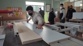 Kütüphanelerin mobilyalarını meslek lisesi öğrencileri üretiyor