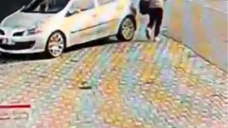 Sakarya’da Sebepsiz Araç Çizildi