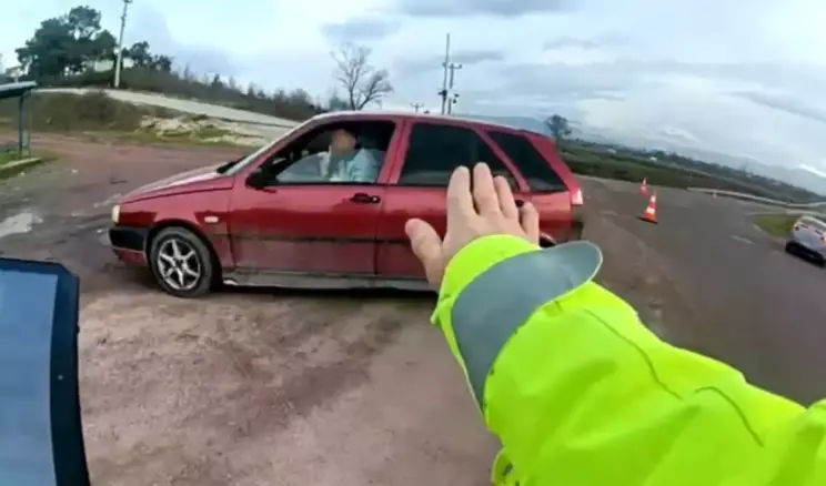 Sakarya’da Jandarma Kaçan Şahısla Gergin Anlar Yaşadı