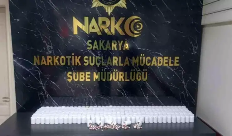 Sakarya’da Uyuşturucu Operasyonu: 2 Tutuklama